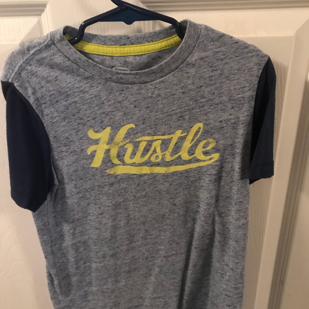 Boys Old Navy short sleeved shirt